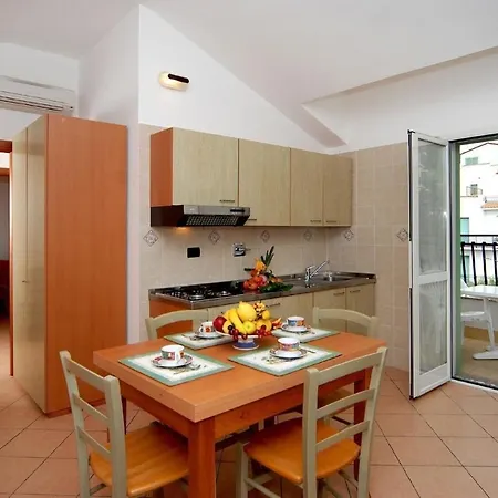 Appartamento Ferienwohnung In Gruner Umgebung Ideal Fur Familien, Mit Pool, Garten Und Mtb Shuttle-bus *