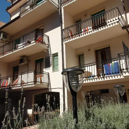 Ferienwohnung In Gruner Umgebung Ideal Fur Familien, Mit Pool, Garten Und Mtb Shuttle-bus *